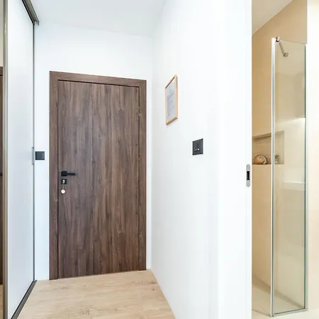 شقة Sea View Terrace زادار