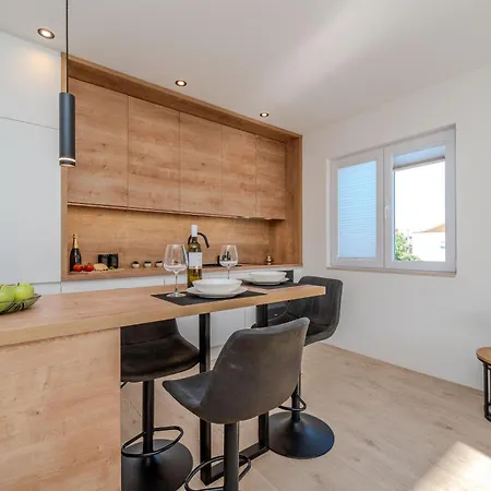 דירה Sea View Terrace זאדאר