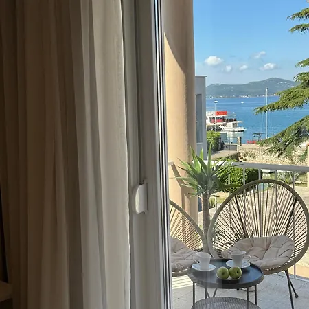 Sea View Terrace 扎达尔
